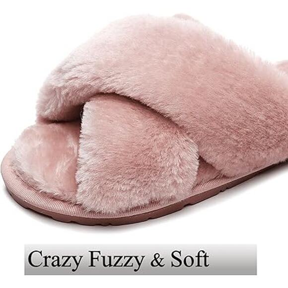 Crazy Lady Womens Size 8 Pink Fuzzy Fluffy Slide On Rubber Sole House Slippers - Picture 2 of 7